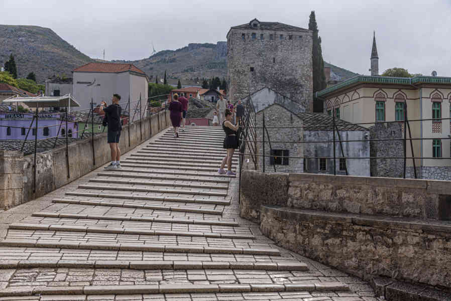 Bosnia y Herzegovina - Mostar 06 - Puente Viejo.jpg